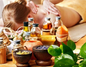 massage studio mit Sauna jakuzzi